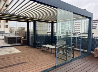 Pergola na taras na dachu Warszawa (8).webp