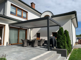 Pergola lamelowa sunbreaker przyścienna 6mx4m Lubas Concept Karol Lubas Warszawa Mazowieckie 2.JPG