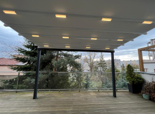 Pergola materiałowa, model RTS 4 x 3.5m, oświetlenie LED