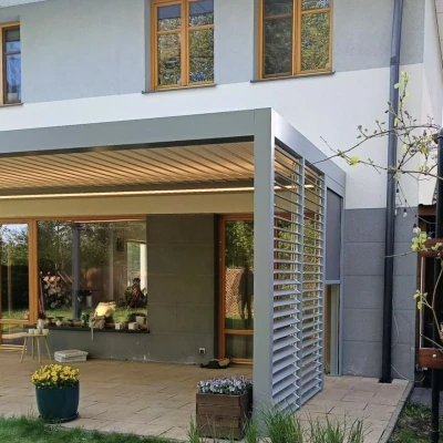 Pergola-lamelowa-jasna-lamel-1.webp