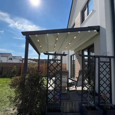 pergola-materialowa-szara-klasyczna-1.webp