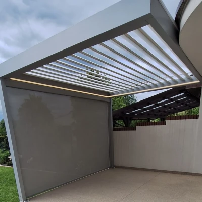 Pergola-lamelowa-biala2-1.webp