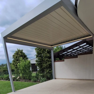 Pergola-lamelowa-biala2-3.webp