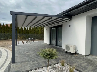 pergola-materialowa-szara-kamienie-4.webp