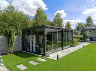 Pergola-lamelowa-wolnost-ogrodzim-7.webp