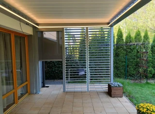 Pergola-lamelowa-jasna-lamel-3.webp